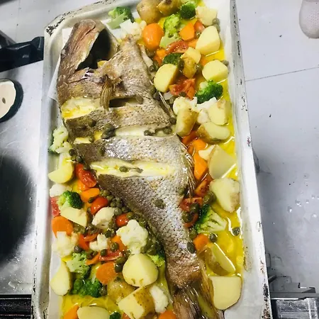 Szálloda Unico Borsh Bar Restaurant 5*